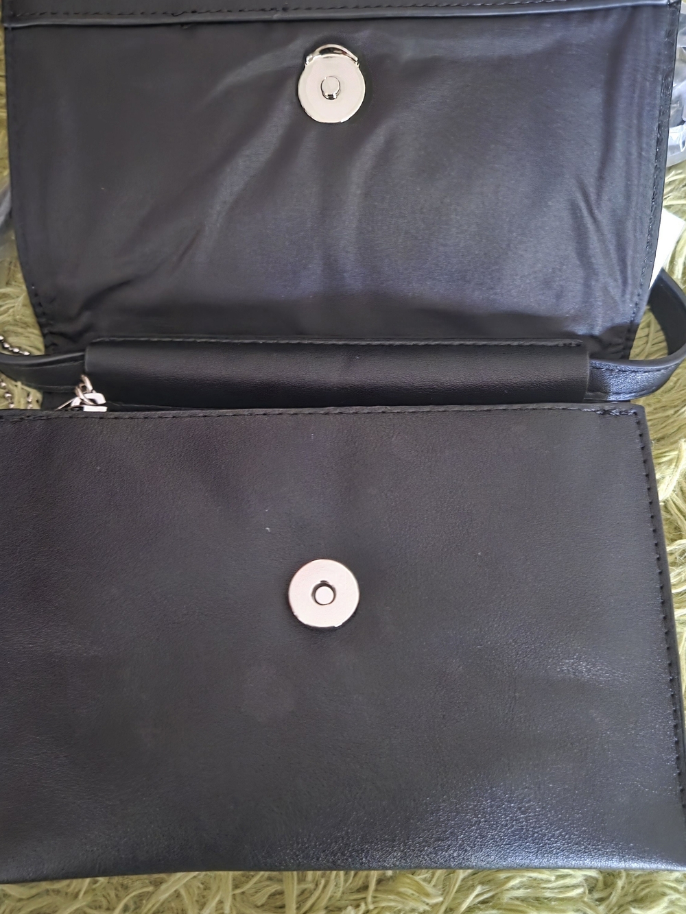 Giani Bernini Nappa Leather Flap Crossbody - Picture 4 of 9